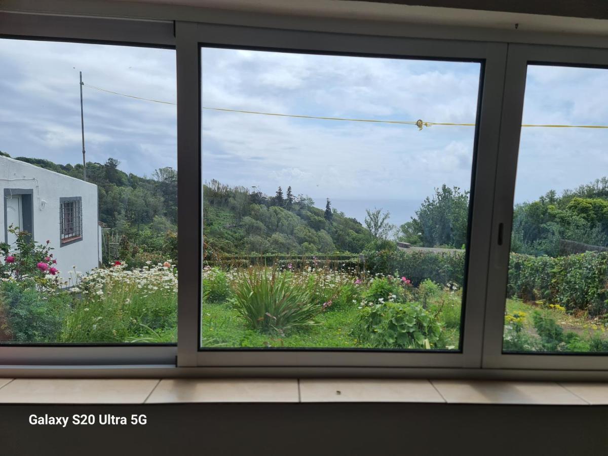 Ap Luso Brasileiro Hotel Lajes das Flores Bagian luar foto
