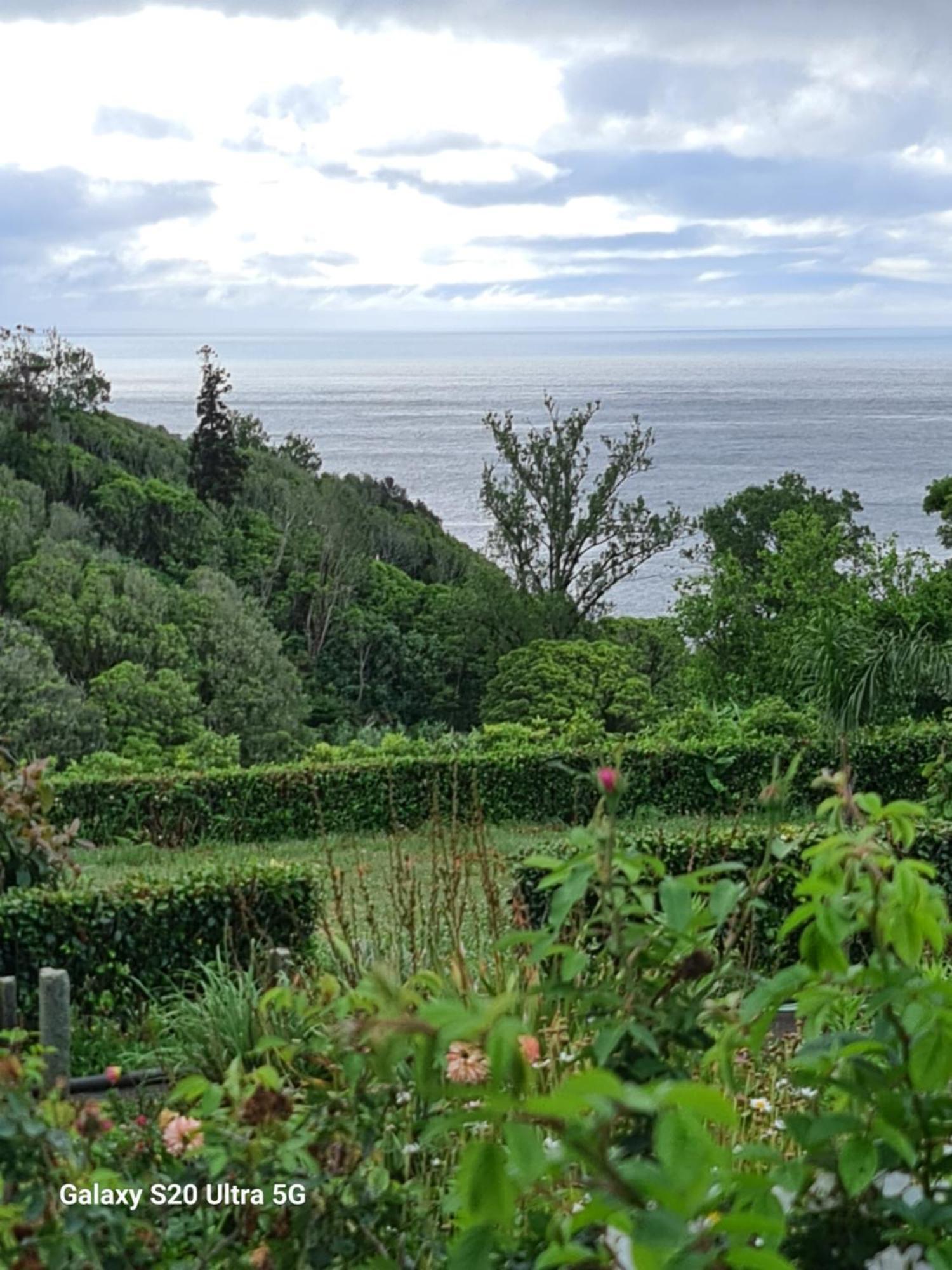 Ap Luso Brasileiro Hotel Lajes das Flores Bagian luar foto